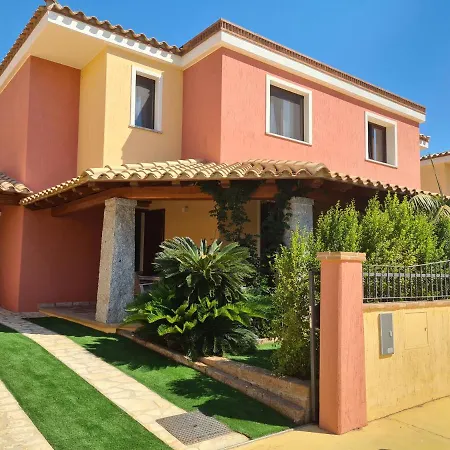 Giolet's House Nyaraló