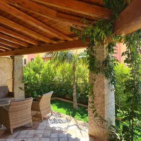 Nyaraló Giolet's House